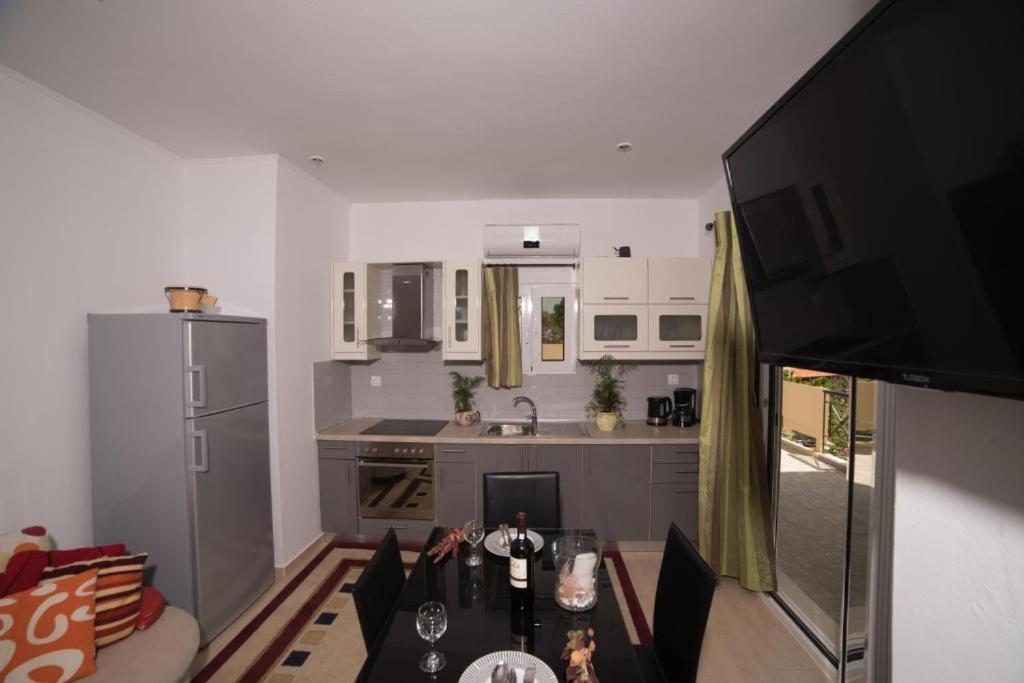 Bodikos Apartments Pitsidia Dış mekan fotoğraf